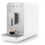 Автоматическая кофемашина Smeg BCC13WHMEU