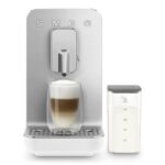 Автоматическая кофемашина Smeg BCC13WHMEU — изображение 3