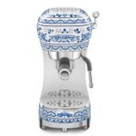 Кофемашина-эспрессо Smeg ECF02DGBEU — изображение 3