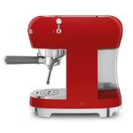 Кофемашина-эспрессо Smeg ECF02RDEU — изображение 2